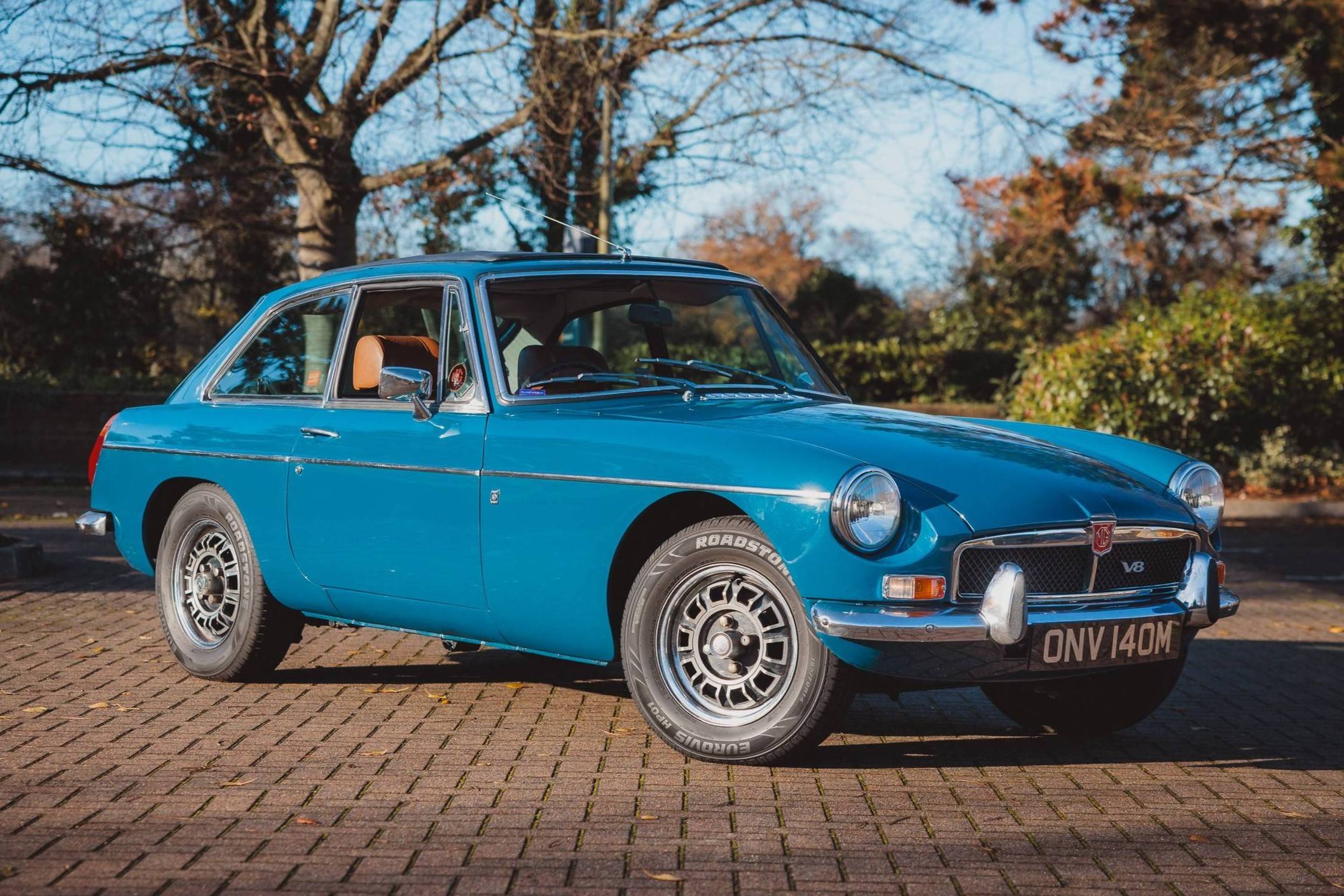 1973 MG B GT V8