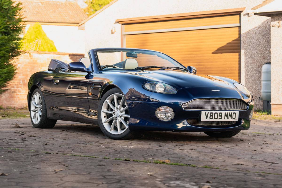 2000 Aston Martin DB7 Volante