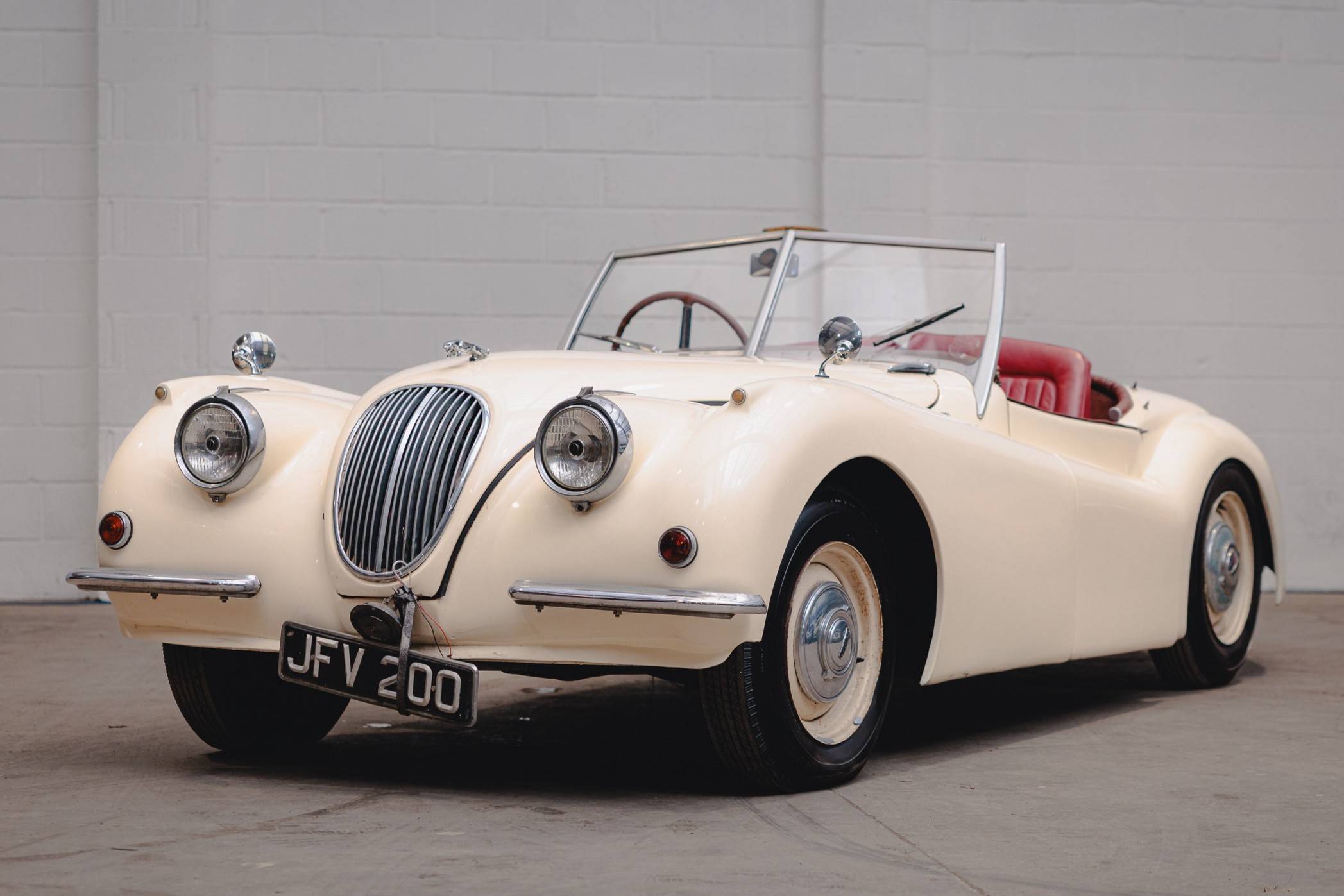 1955 Aristocat XK120 Replica
