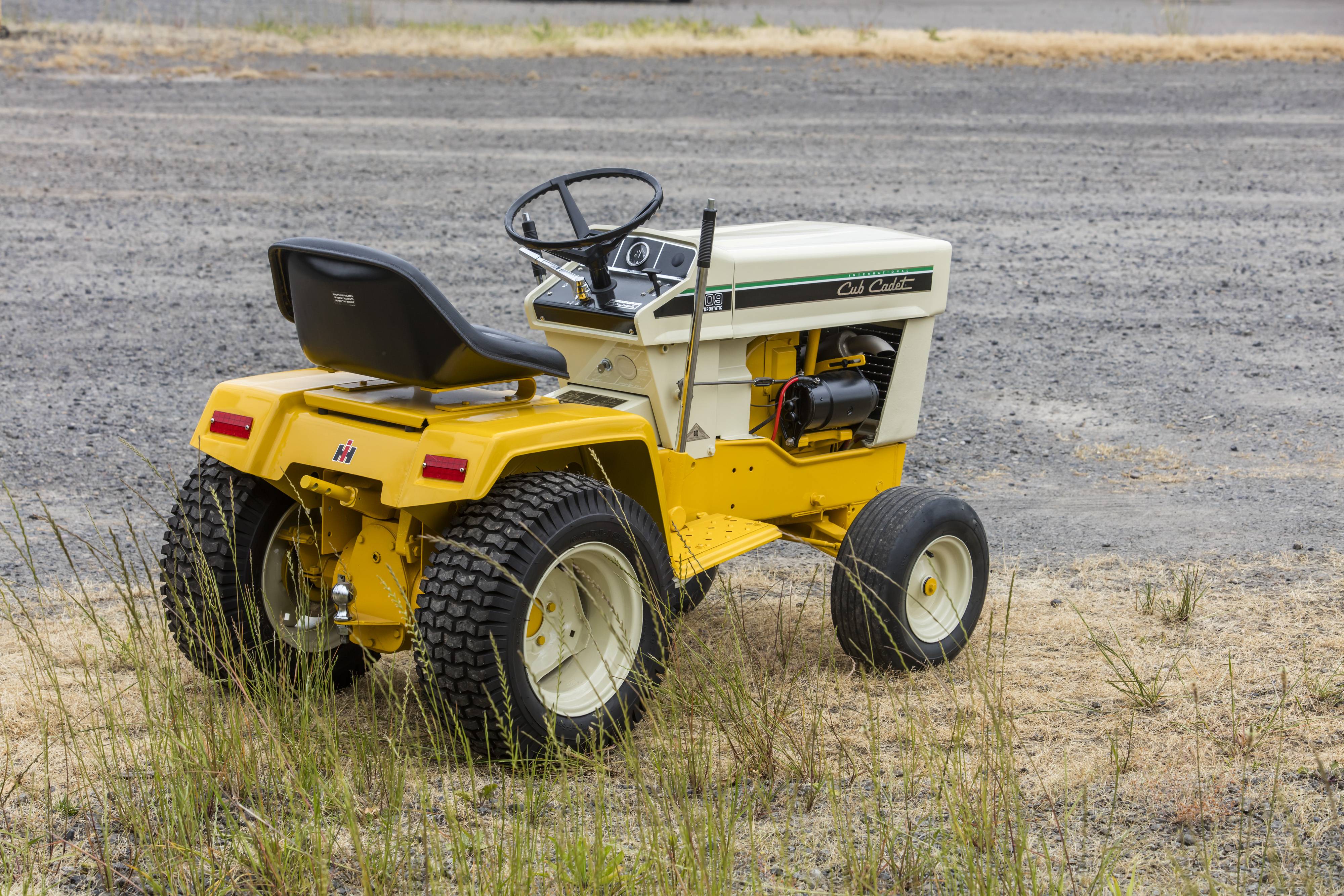 International harvester lawn discount mower