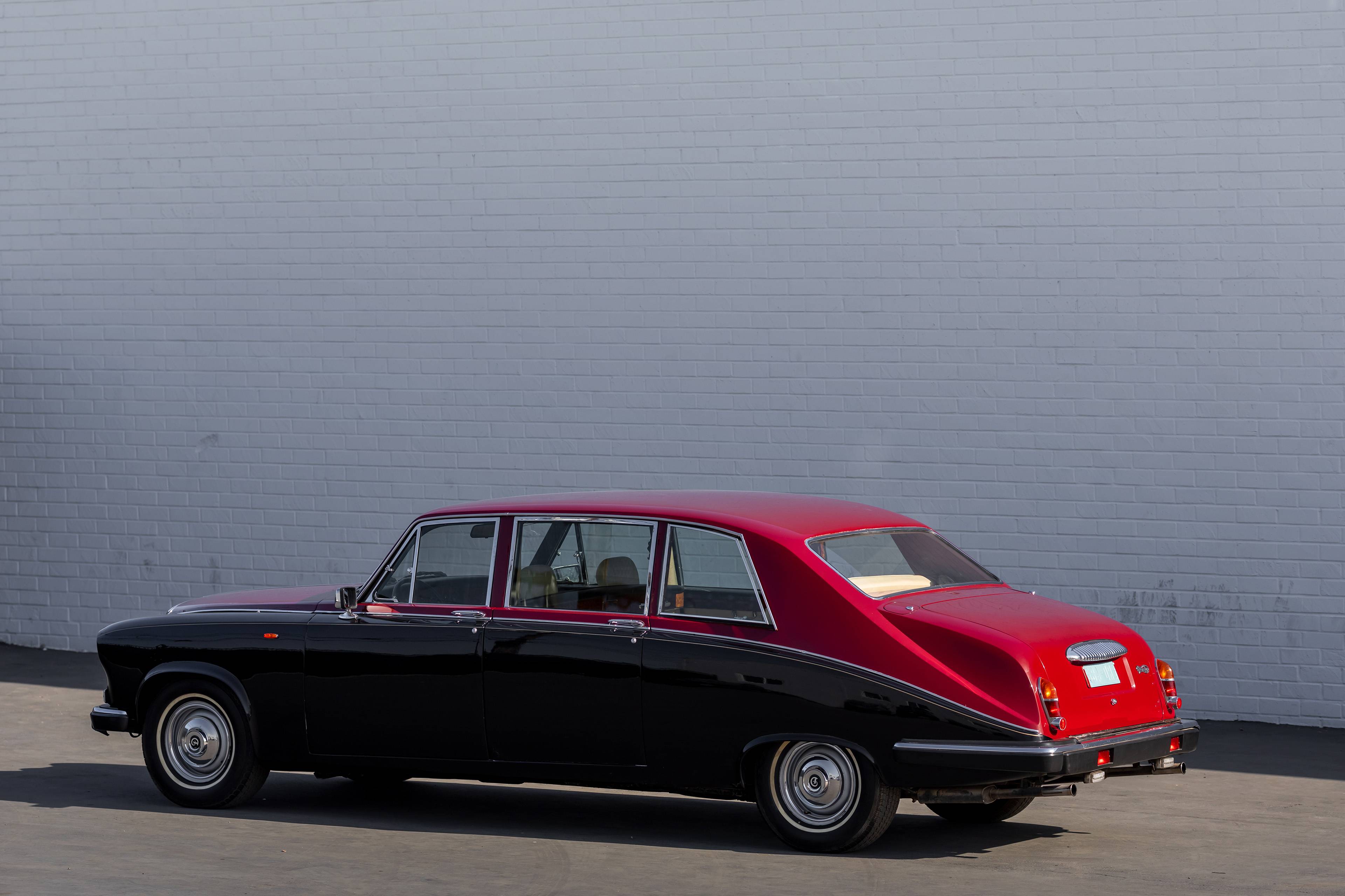 廃盤レア☆サイドワインダー☆DMC☆ブロンズ☆希少旧パッケージ 1988 Daimler DS420 For Sale by Auction