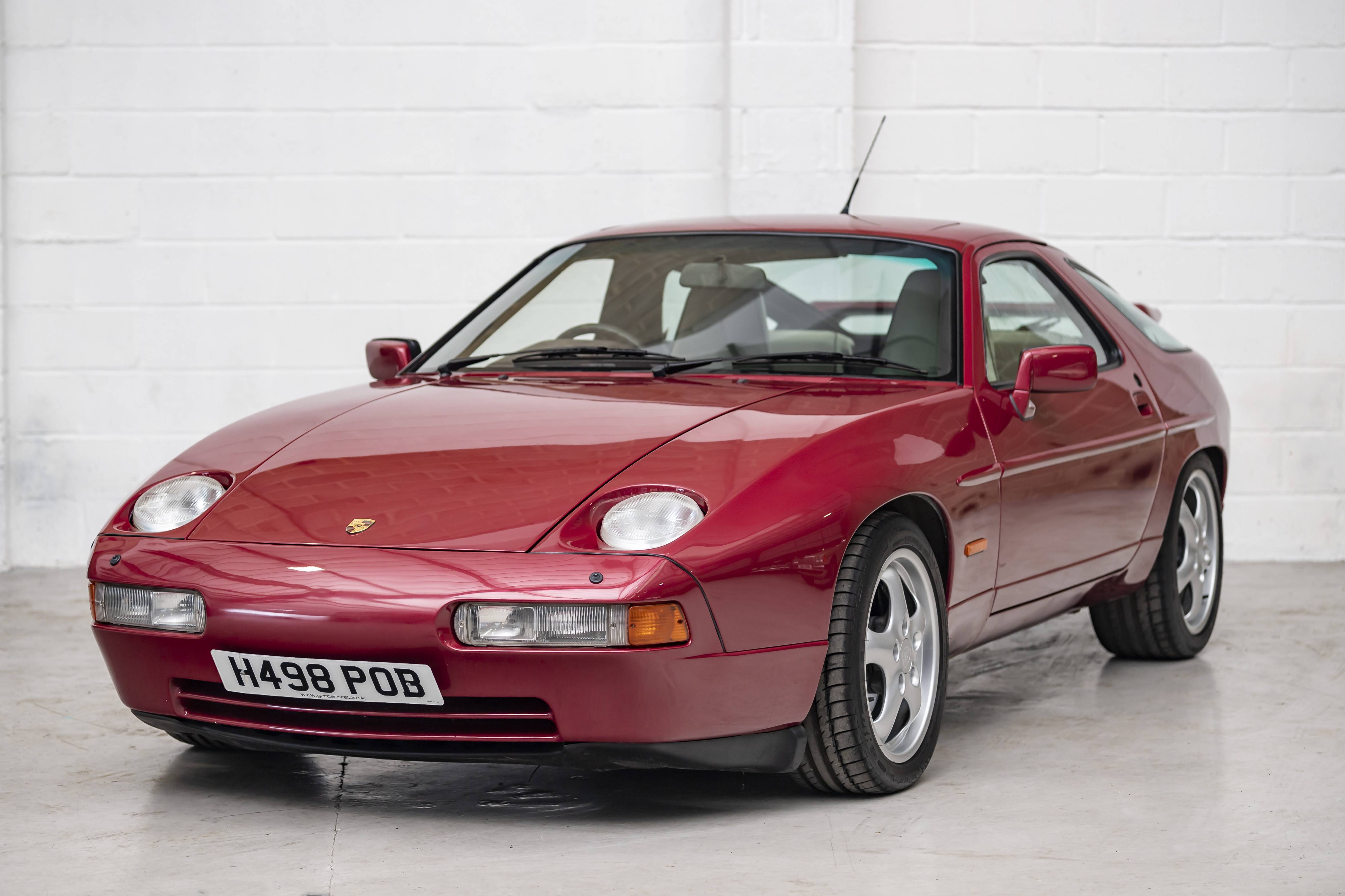 1991 Porsche 928 S4 For Sale by Auction