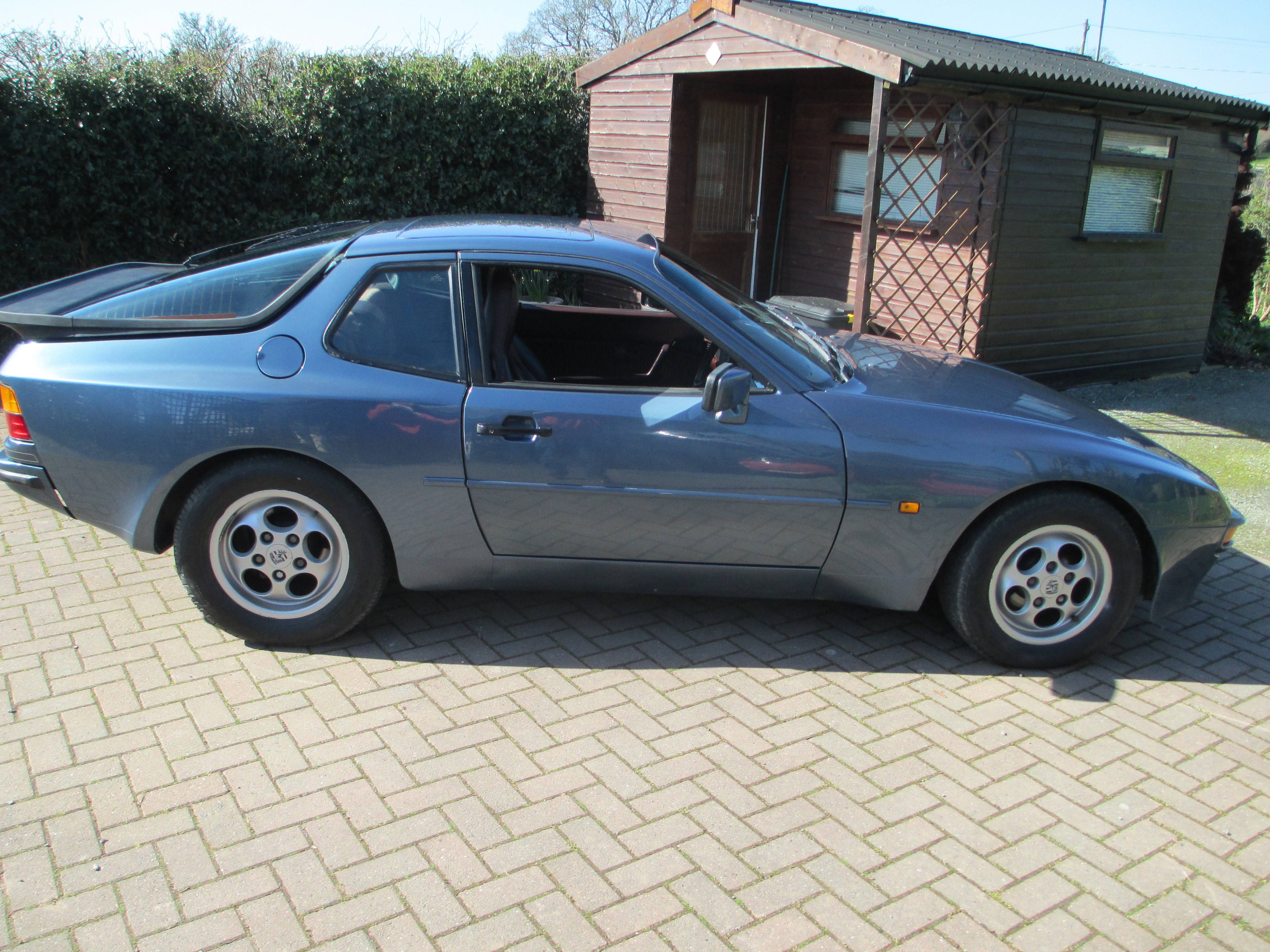 1989 Porsche 944 2.7 Lux For Sale by Auction
